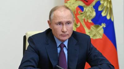 Путин участвует в заседании Совета глав государств СНГ
