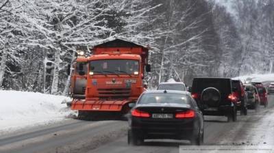 Восьмилетняя девочка погибла во время уборки снега в Карелии