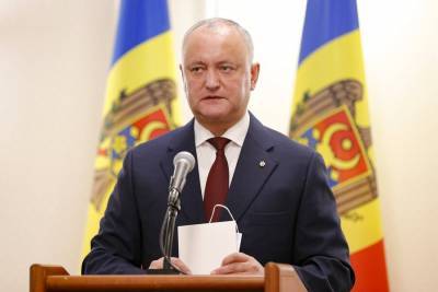 Президент Молдавии подписал закон о статусе русского языка