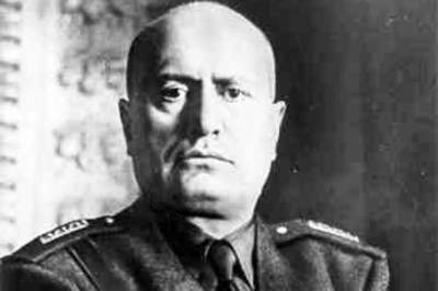 В СВР рассказали о планах Муссолини получить часть СССР после войны
