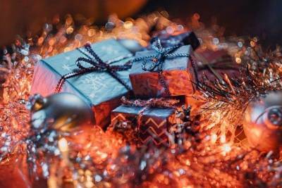 Психологи рассказали, какие новогодние подарки обладают терапевтическим эффектом
