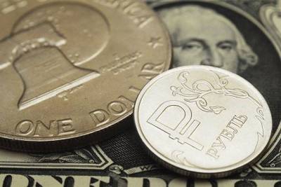 Средневзвешенный курс доллара вырос до 73,32 рубля