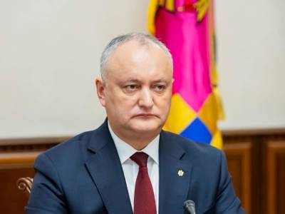 Додон вернул русскому языку статус "межэтнического общения" в Молдове