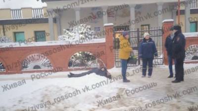 В Воронежской области возле детского сада нашли труп пенсионера