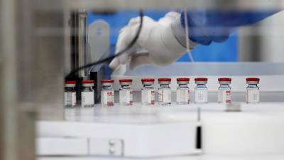 Казахстан и РФ запустят производство вакцин от COVID-19 на следующей неделе