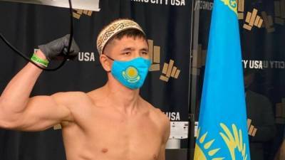 Казахстанский боксер впервые потерпел поражение