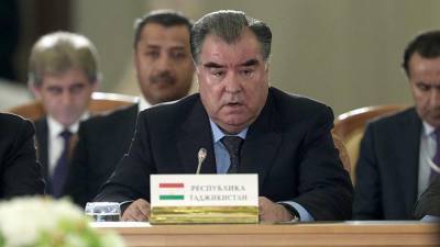 Глава Таджикистана призвал создать общий для СНГ список террористических организаций