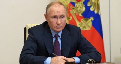 Песков заявил, что не существует отдельной вакцины для Путина