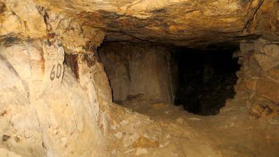Вход в подмосковные Сьянские пещеры заблокировали