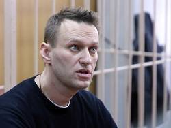 Суд взыскал с Навального 350 000 рублей по иску экс-зятя Мишустина