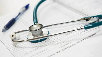 Прокуратура требует наказать оправданных калининградских врачей