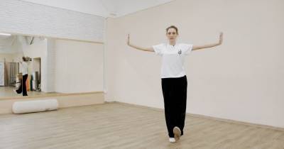 Калининградский тренер цигун показала дыхательную гимнастику для поднятия иммунитета (видео)