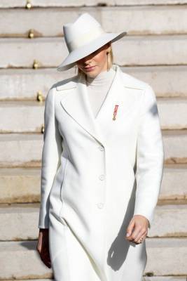Неожиданный поворот: принцесса Монако Шарлен побрилась налысо