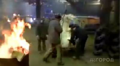 Рабочие чебоксарского завода о санкциях против них: "За видео с горящими бочками урежут зарплату"