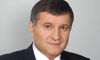 Романенко: После смерти Кернеса контроль над Харьковом перешел Авакову