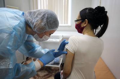 Как в России проходит масштабная вакцинация от коронавируса