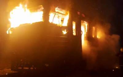 В Киевской области потушили пожар в электропоезде