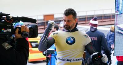 Скелетонист Мартинс Дукурс продолжает доминировать в Кубке мира
