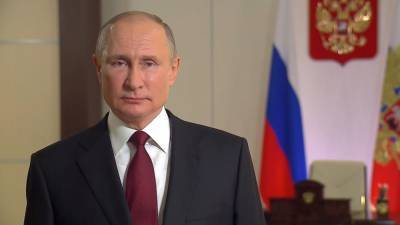 Закон о праве Путина выдвигаться на пост президента поддержали в кабмине
