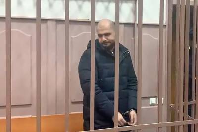 Суд арестовал экс-следователя СК Агаджаняна по делу о перестрелке в "Москва-Сити"