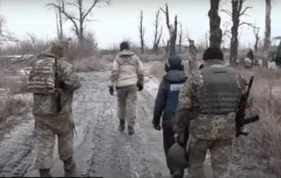 Ад на Донбассе: позиции защитников Украины боевики забросали минами - перемирие сорвано