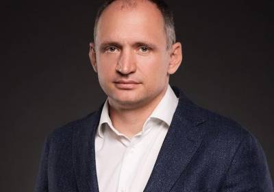 Офис президента: Олег Татаров продолжает работать в обычном режиме