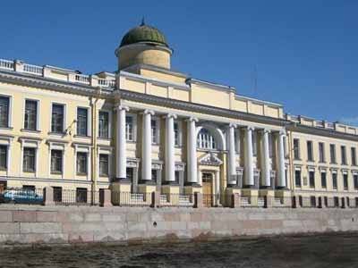 Сотрудники Ленинградского областного суда ушли на самоизоляцию