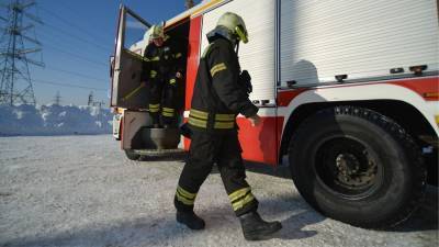 Пожар произошел в ангаре в подмосковном Дзержинском