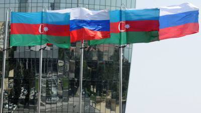 Азербайджан разъяснил транспортные ограничения на границе с РФ