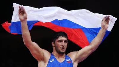 Олимпийский чемпион Абдулрашид Садулаев выиграл Кубок мира по борьбе