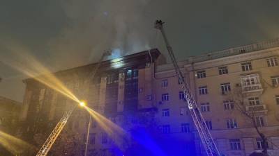Возгорание в здании Мосгоргеотреста в Москве локализовали