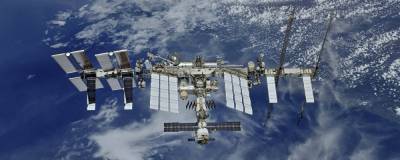 Российские космонавты на МКС ищут новое место утечки
