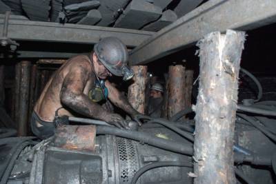 Зеленский заявил о ликвидации задолженности по зарплатам шахтеров
