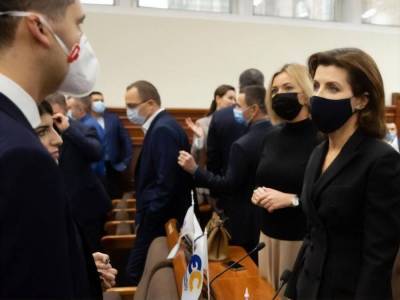 В "Европейской солидарности" заявили, что фракция добилась созыва сессии Киевсовета для выделения дополнительных 400 млн на борьбу с коронавирусом