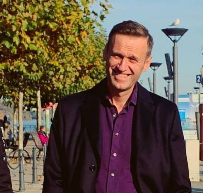 Илья Ремесло назвал Алексея Навального «стукачком» после жалобы в соцсети Twitter из Германии