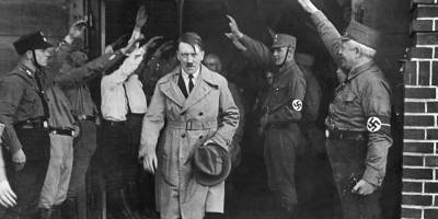 «Очевидец»: врач, который лечил Гитлера