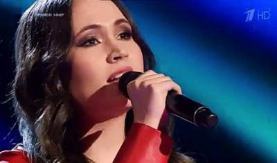 Певица из Башкирии спела романс и прошла в полуфинал шоу «Голос»