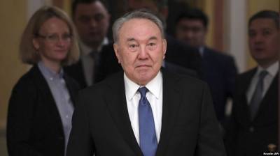 Экс-президент Казахстана рассказал, как вывозил Акаева и Бакиева из Кыргызстана