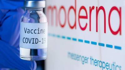В США одобрена к применению вакцина компании Moderna