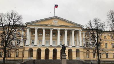 Власти Петербурга выделят 172 млрд рублей на бесплатную медпомощь в 2021 году