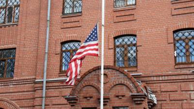 В России закроют два консульства США