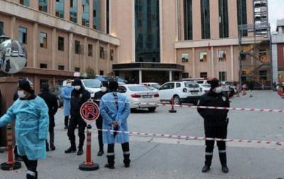 Взрыв в COVID-больнице в Турции: число жертв возросло