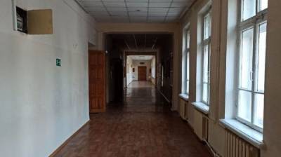 Директора школы в Воронежской оштрафовали за 2 заболевших COVID-19 сотрудников
