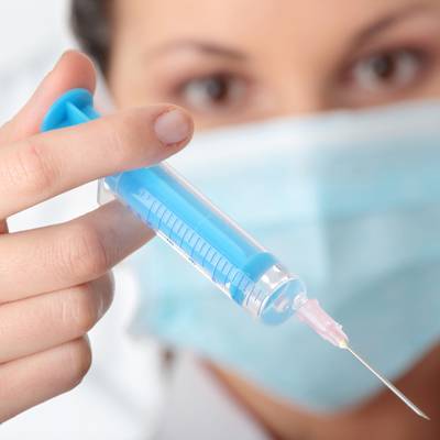 В России скоро начнутся испытания единой вакцины против гриппа и коронавируса