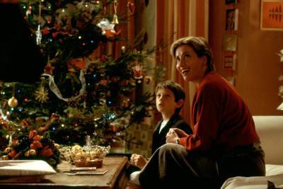 Праздник приближается: 5 рождественских фильмов для всей семьи