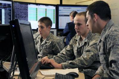Начальник Штаба обороны Великобритании предложил перенести «войну» с Россией и Китаем в киберпространство
