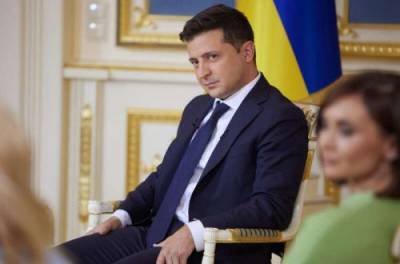 Зеленский подробно рассказал о новых долгах Украины