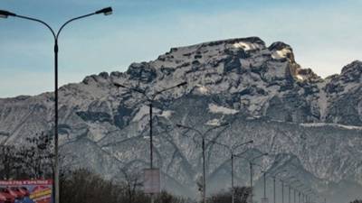 Обвал горной породы заблокировал дорогу между двумя селами в Дагестане