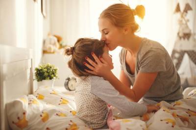 Что дочь должна услышать от матери: 10 фраз, которые помогут ей в жизни