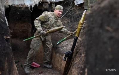 На Донбассе за день четыре обстрела, сбит дрон